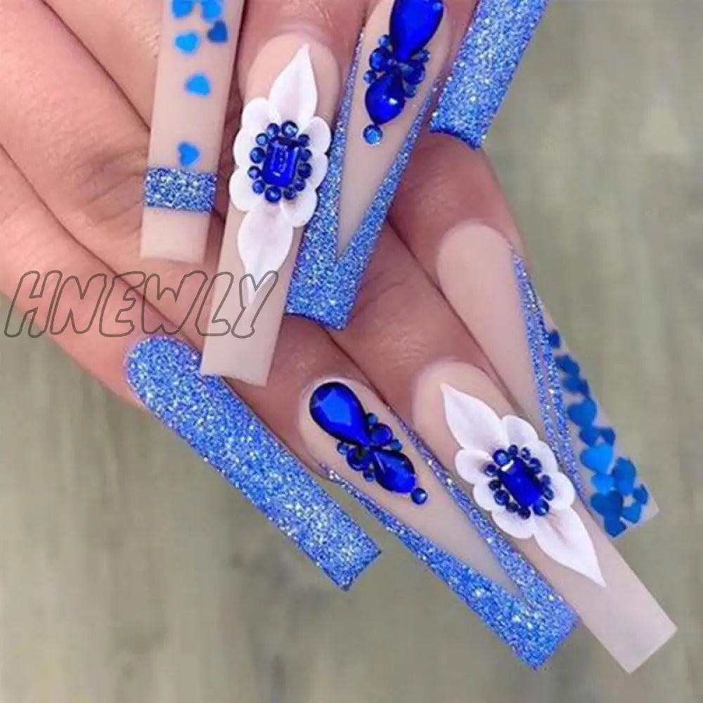 24Pcs Christmas Exclusive False Nails Wearable Long Xmas Style Fake Elk Snowflake Design Full Cover