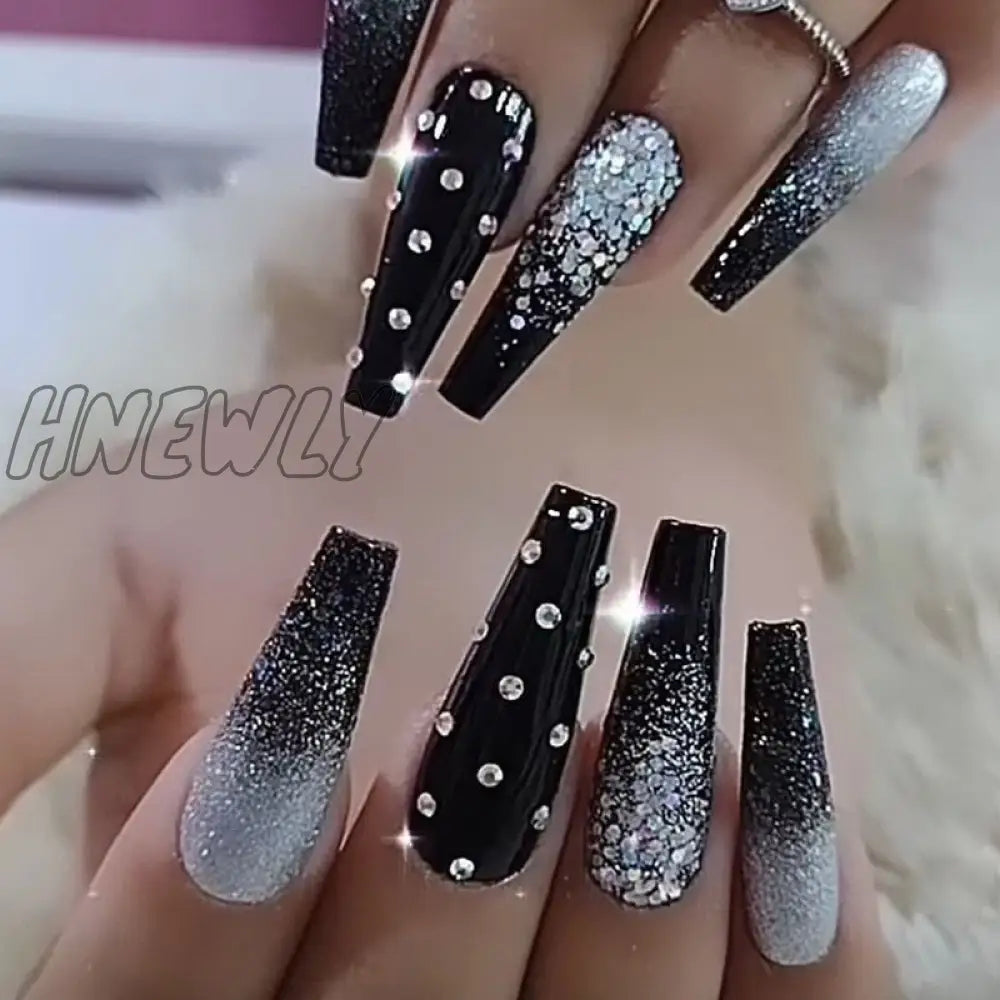 24Pcs Christmas Exclusive False Nails Wearable Long Xmas Style Fake Elk Snowflake Design Full Cover