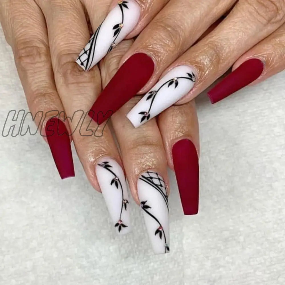 24Pcs Christmas Exclusive False Nails Wearable Long Xmas Style Fake Elk Snowflake Design Full Cover