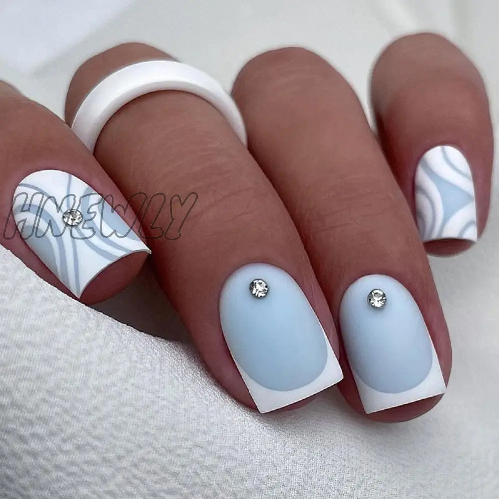 24Pcs Christmas Exclusive False Nails Wearable Long Xmas Style Fake Elk Snowflake Design Full Cover