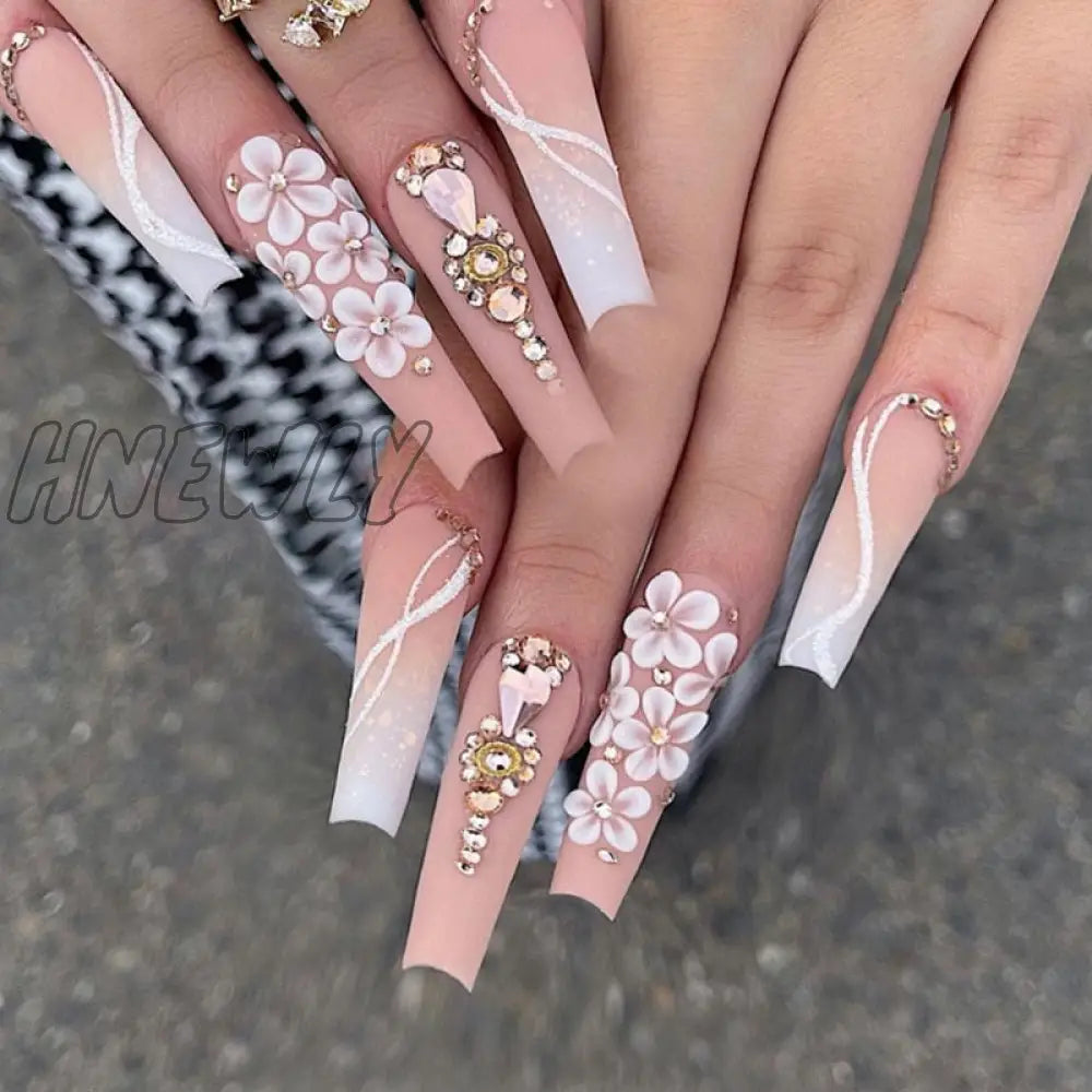 24Pcs Christmas Exclusive False Nails Wearable Long Xmas Style Fake Elk Snowflake Design Full Cover