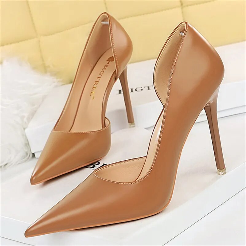 Hnewly New Women 10.5cm High Heels Pumps Wedding Bridal Stiletto Sexy Retro Hollow Heels Lady Scarpins Office Party Nude White Shoes