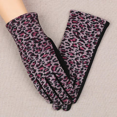 Hnewly Women Winter Warm Plush Inside Full Finger Leopard Cycling Mitten Female Cashmere Wool Knit Touch Screen Driving Glove