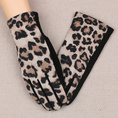 Hnewly Women Winter Warm Plush Inside Full Finger Leopard Cycling Mitten Female Cashmere Wool Knit Touch Screen Driving Glove