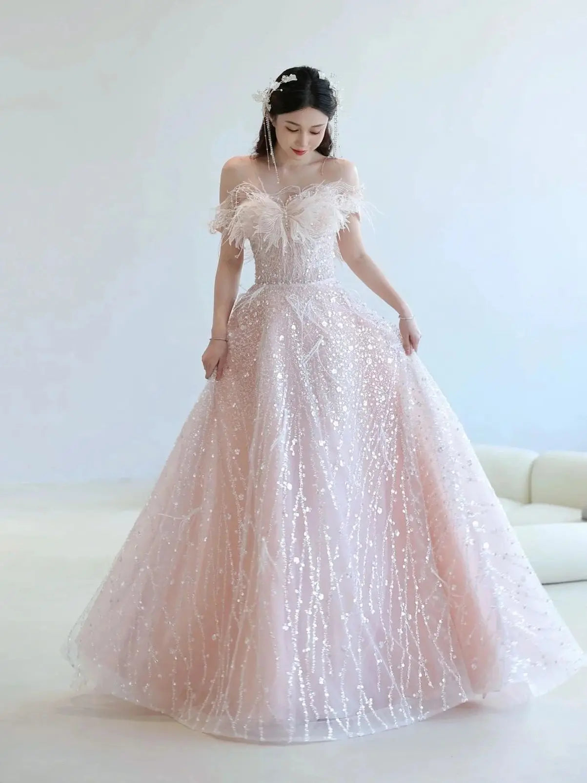 Hnewly DRESS TO IMPRESS Pink Feather Sequin Evening Dress Bridal Dress Sleeveless V-neck Back Lace-up Birthday Party Gown Anniversary Dresses