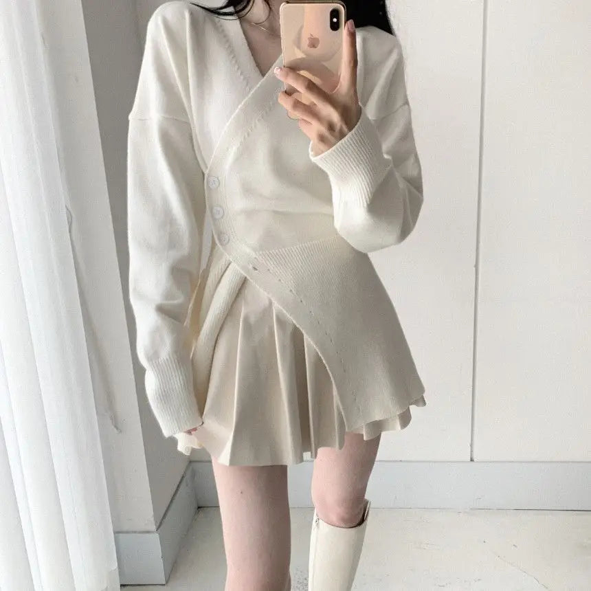 Hnewly Women Clothing Knitted Bottom White Sweater for Women Autumn/Winter High end Irregular Split Waist and Slimming V-neck Sweaters