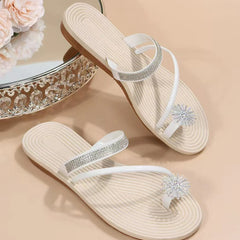 Hnewly Flat Sandals for Women Dressy Summer Sparkly Rhinestone Slide Beach Shoes Women's Dress Shoes Bling Trendy Ladies Sandals