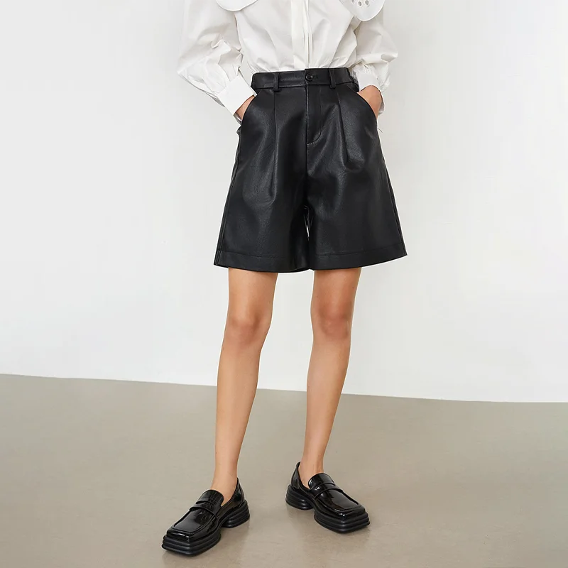 Hnewly Pu Leather Women Shorts Button Quality Wide Leg Faux Leather Shorts England Style High Waist Loose Shorts Femme Womens Clothing