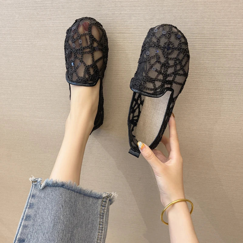 Hnewly Hollow Lace Flat Shoes Women Summer Slip on Loafers Breathable Shoes Ladies Shoes Casual Fashion Black Sneakers