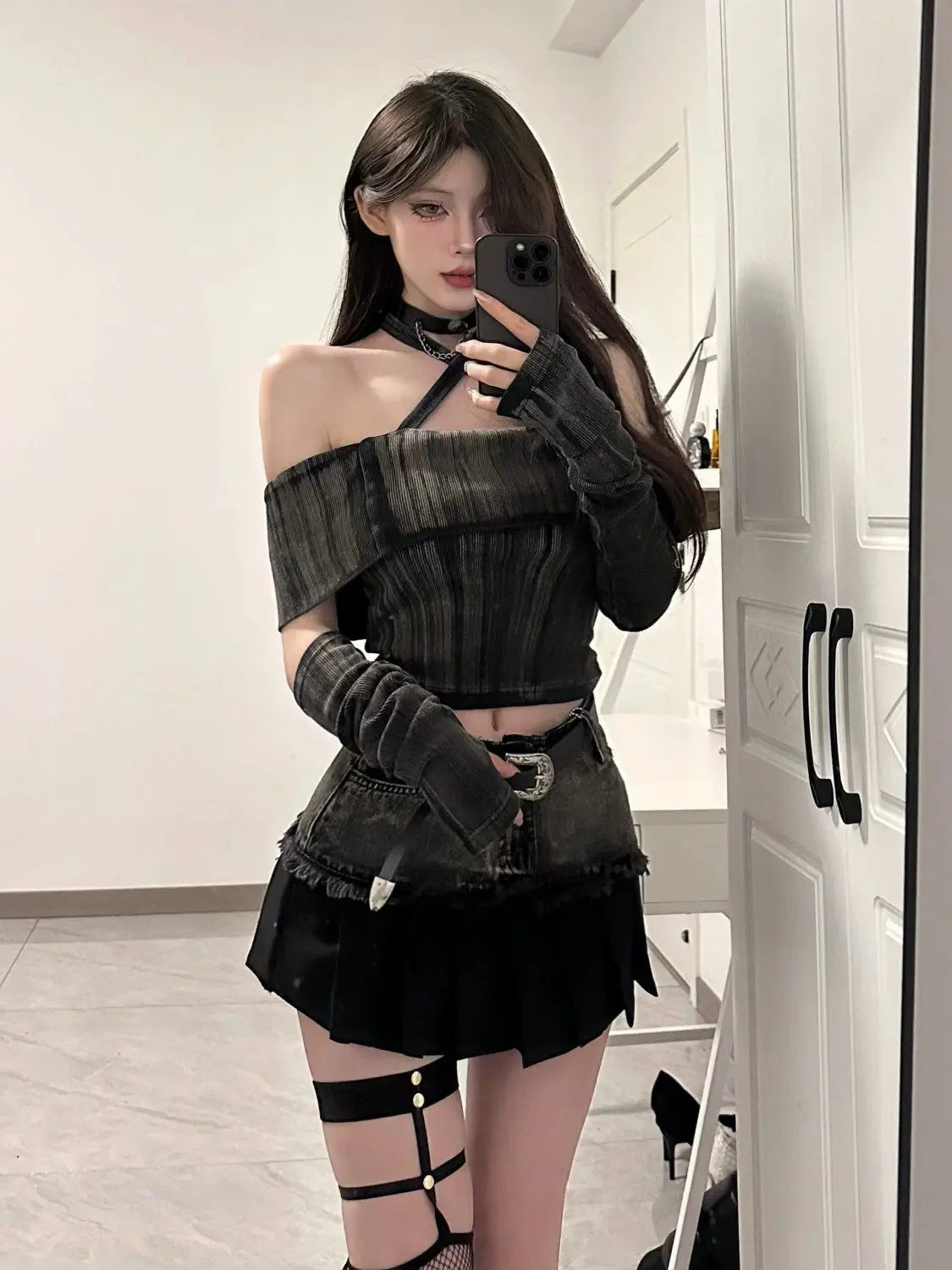 Hnewly trashy outfits Spring/Summer New Sexy One Shoulder Short Sleeve Slim Retro Top Splicing Short Skirt Set Spicy Girl Two Piece Sets Women Outfits