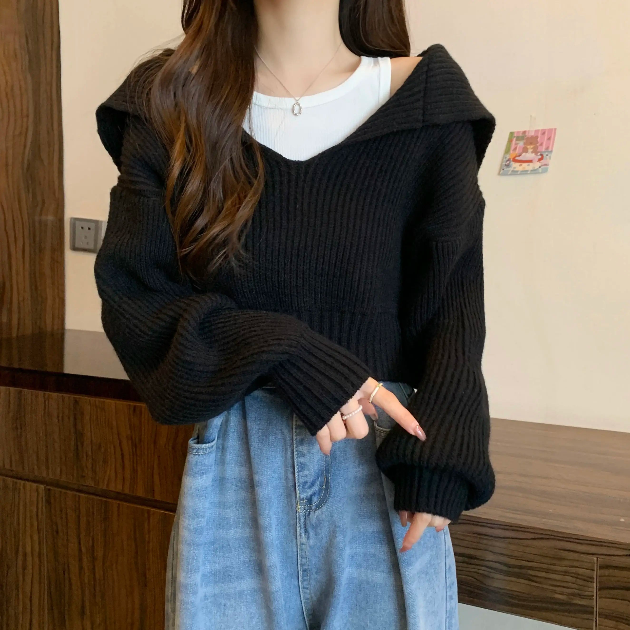 Hnewly Navy Neck V-neck Sweater for Petite Women Loose and Lazy Short Style Worn Outside Pullover Long Sleeved Knit Sweater