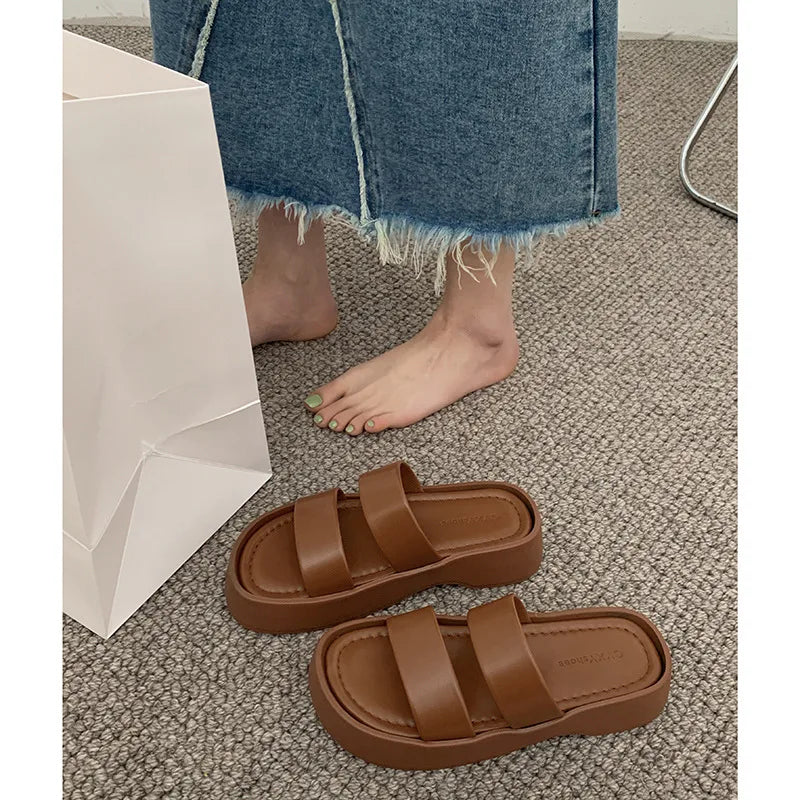 Hnewly Anti-slip Slippers Women Sandals 2024 New Outdoor Wear Thick Sole Sandals In Summer Slippers Platform Sandals Women Sandals