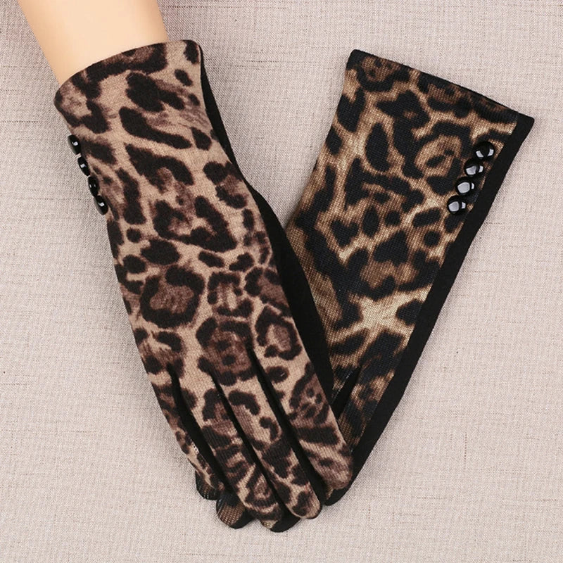 Hnewly Women Winter Warm Plush Inside Full Finger Leopard Cycling Mitten Female Cashmere Wool Knit Touch Screen Driving Glove