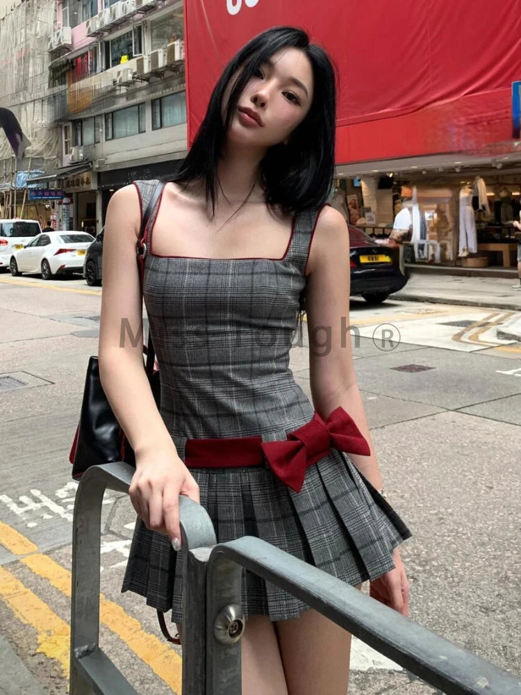 Hnewly DRESS TO IMPRESS Summer Sexy Striped Bow Slim Party Dress Women Y2k Sleeveless Streetwear Vintage Dress Fashion Chic Retro Pleated Clothing New