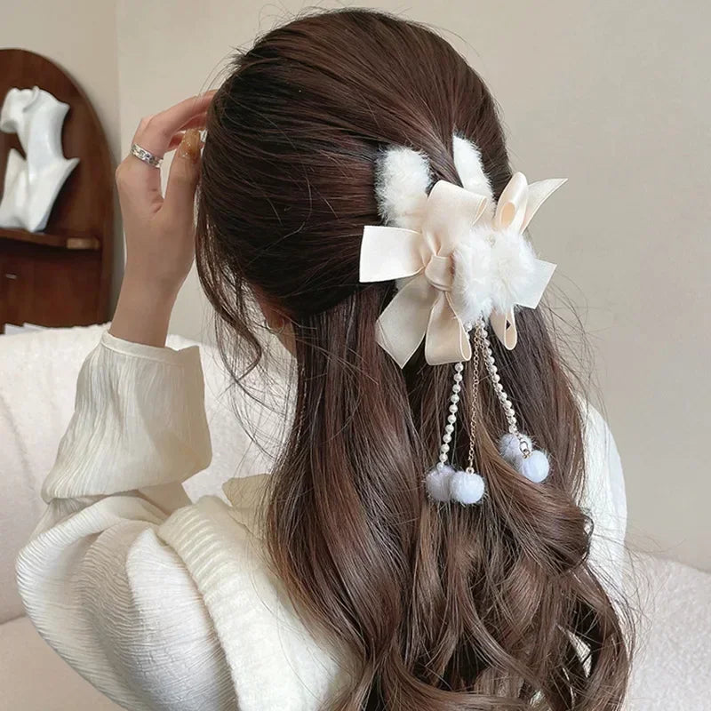 Hnewly cute winter outfits New Fashion Bow Tassel Pendant Hair Clips Korea Ponytail Plush Shark Claw Girls Fall and Winter Gift Hair Accessories