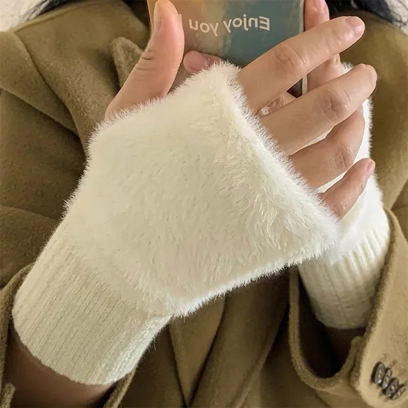 Hnewly Mink Fleece Soft Winter Half Finger Gloves Women Warm Luxury Solid White Plush Knitted Fingerless Gloves Wrist Mittens Writting