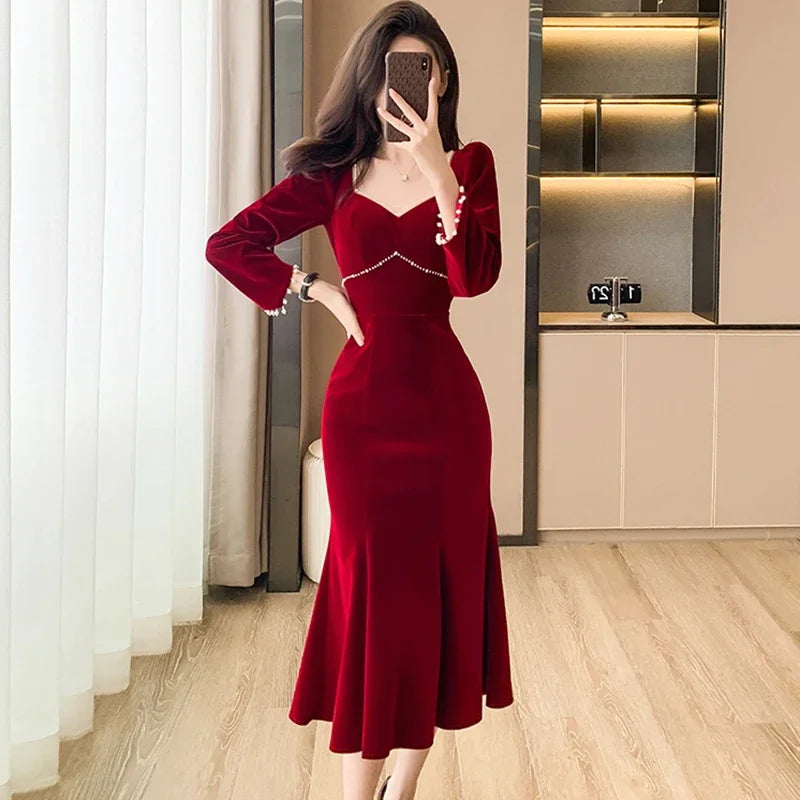 Hnewly Women Red Velvet Elegant Christmas Dress Autumn Winter Chic Diamonds Square Collar Luxury Dress Korean Vintage Night Dress