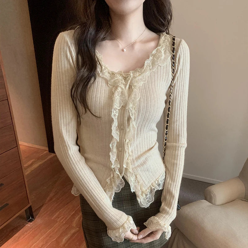 Hnewly French Style Elegant Lace Stitching Knitted Tops Women 2024 New Spring Fashion V-neck Long Sleeve Slim Knitting Tee Shirt