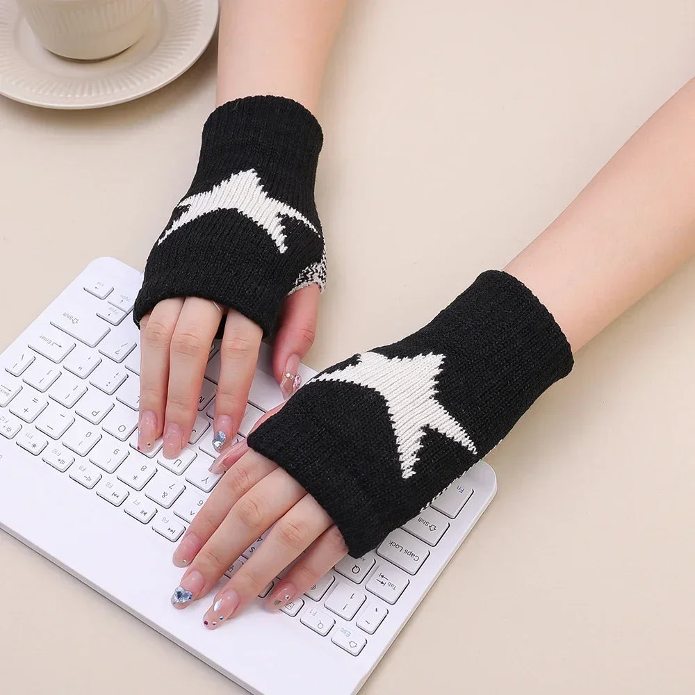 Hnewly Autumn Winter Knitted Woolen Gloves Ins Fashion Y2K Men Women Half Finger Warm Five Pointed Star Fingerless Gloves Unisex