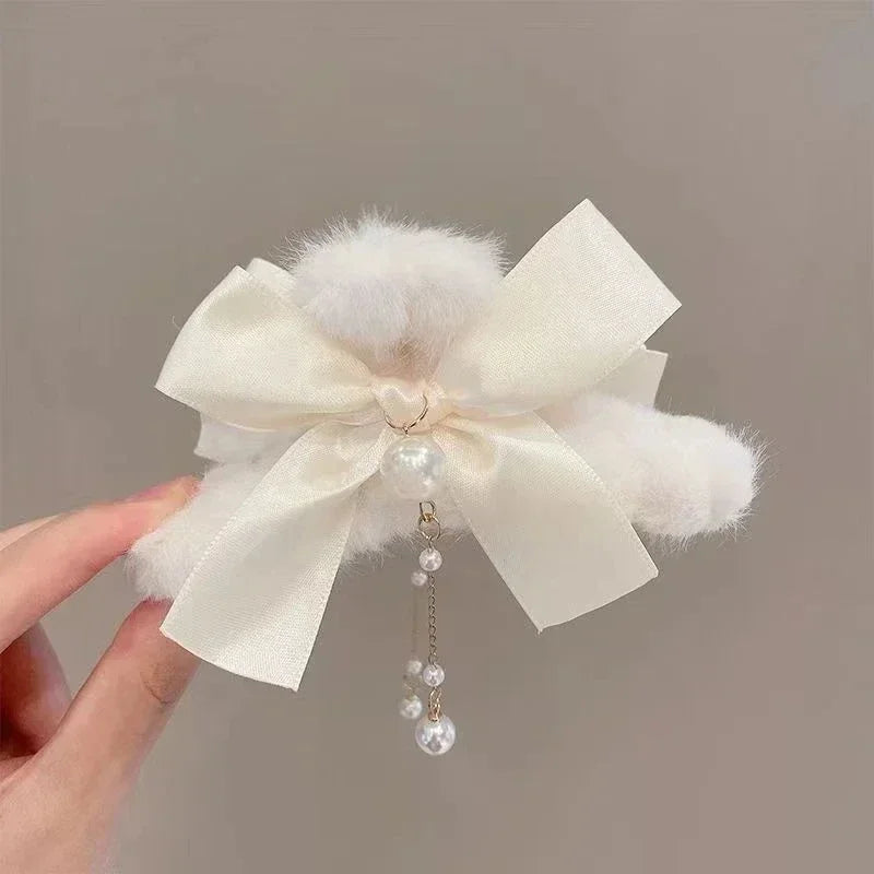 Hnewly cute winter outfits New Fashion Bow Tassel Pendant Hair Clips Korea Ponytail Plush Shark Claw Girls Fall and Winter Gift Hair Accessories