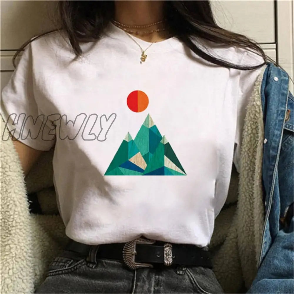 Beautiful Geometry Printed T Shirt Women 90S Graphic T - Shirt Harajuku Tops Tee Cute Short Sleeve