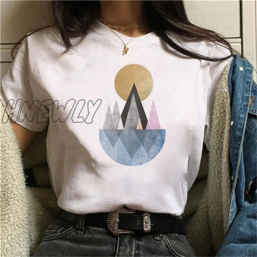 Beautiful Geometry Printed T Shirt Women 90S Graphic T - Shirt Harajuku Tops Tee Cute Short Sleeve