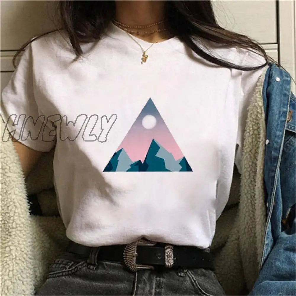 Beautiful Geometry Printed T Shirt Women 90S Graphic T - Shirt Harajuku Tops Tee Cute Short Sleeve