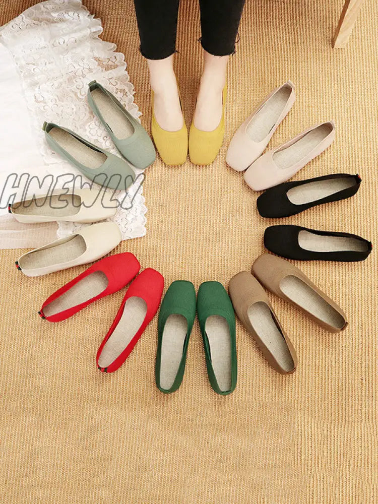 Hnewly - Breathable Solid Color Flat Shoes