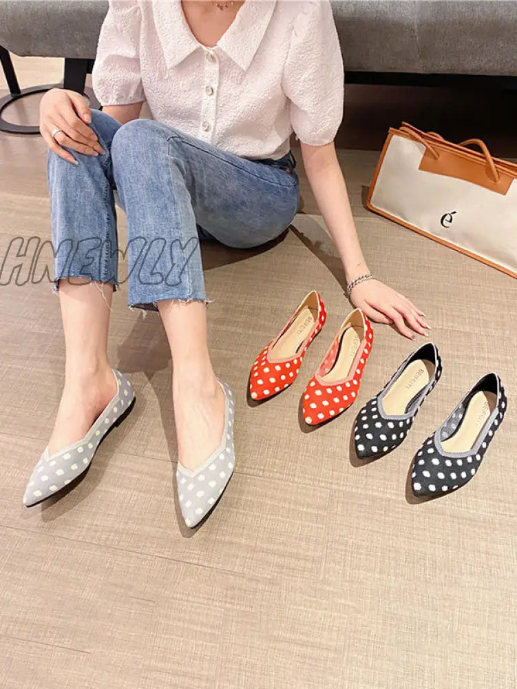 Hnewly - Contrast Color Pointed-Toe Polka-Dot V-Cut Low Heels Flat Shoes