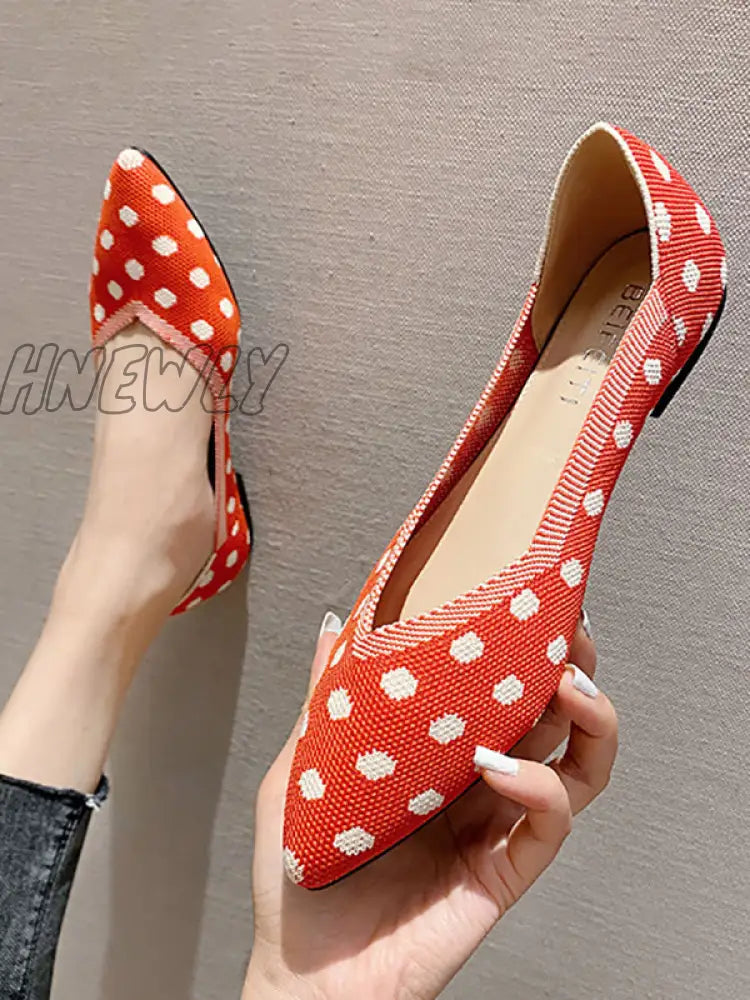 Hnewly - Contrast Color Pointed-Toe Polka-Dot V-Cut Low Heels Flat Shoes