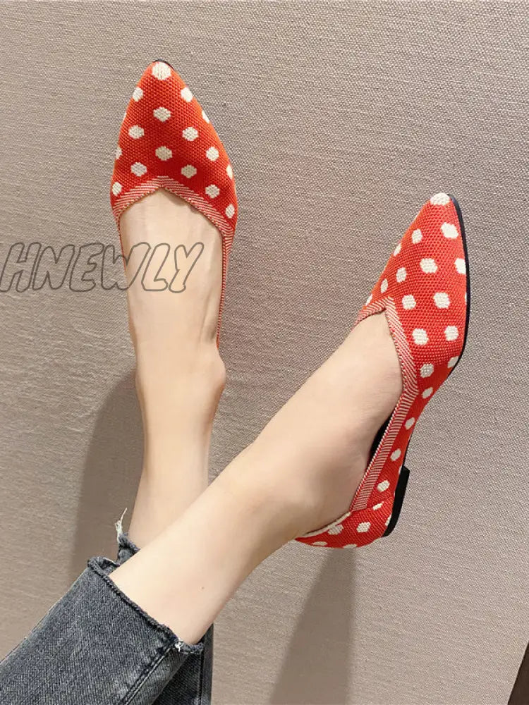 Hnewly - Contrast Color Pointed-Toe Polka-Dot V-Cut Low Heels Flat Shoes