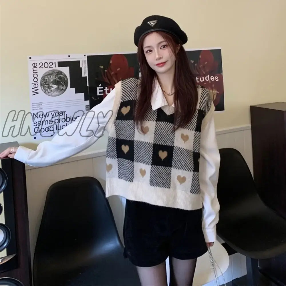 Hnewly Cute Checkered Sweater Vests Women Sweet V-Neck Female Ulzzang Heart-Knitted Sleeveless