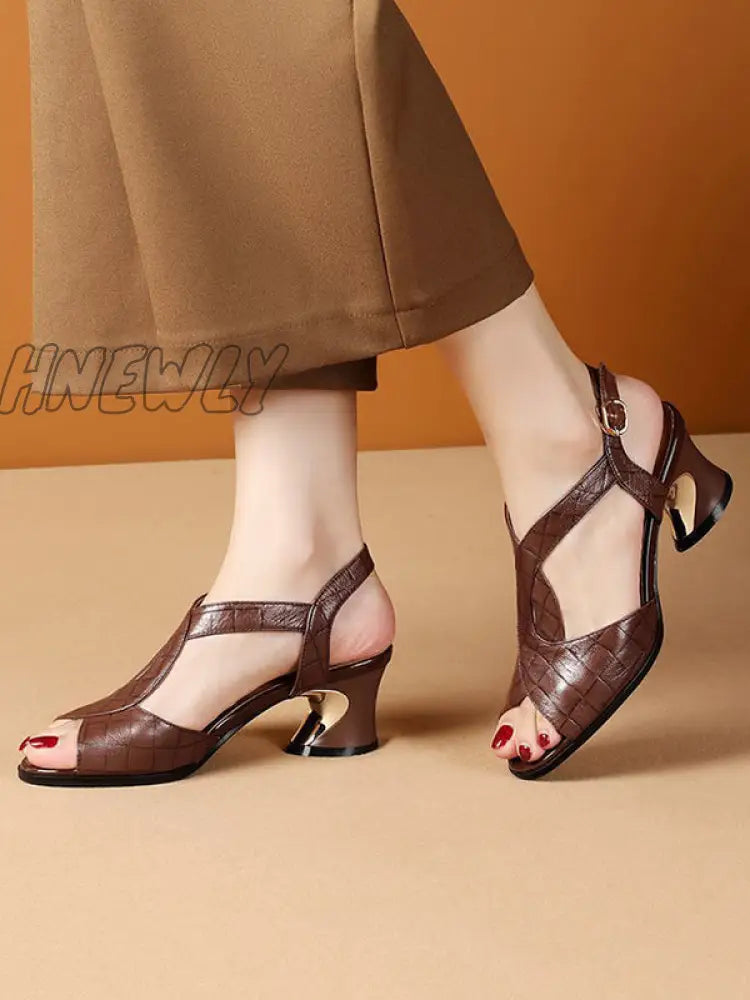 Hnewly - Hollow Peep Toe Split-Joint Pumps Sandals