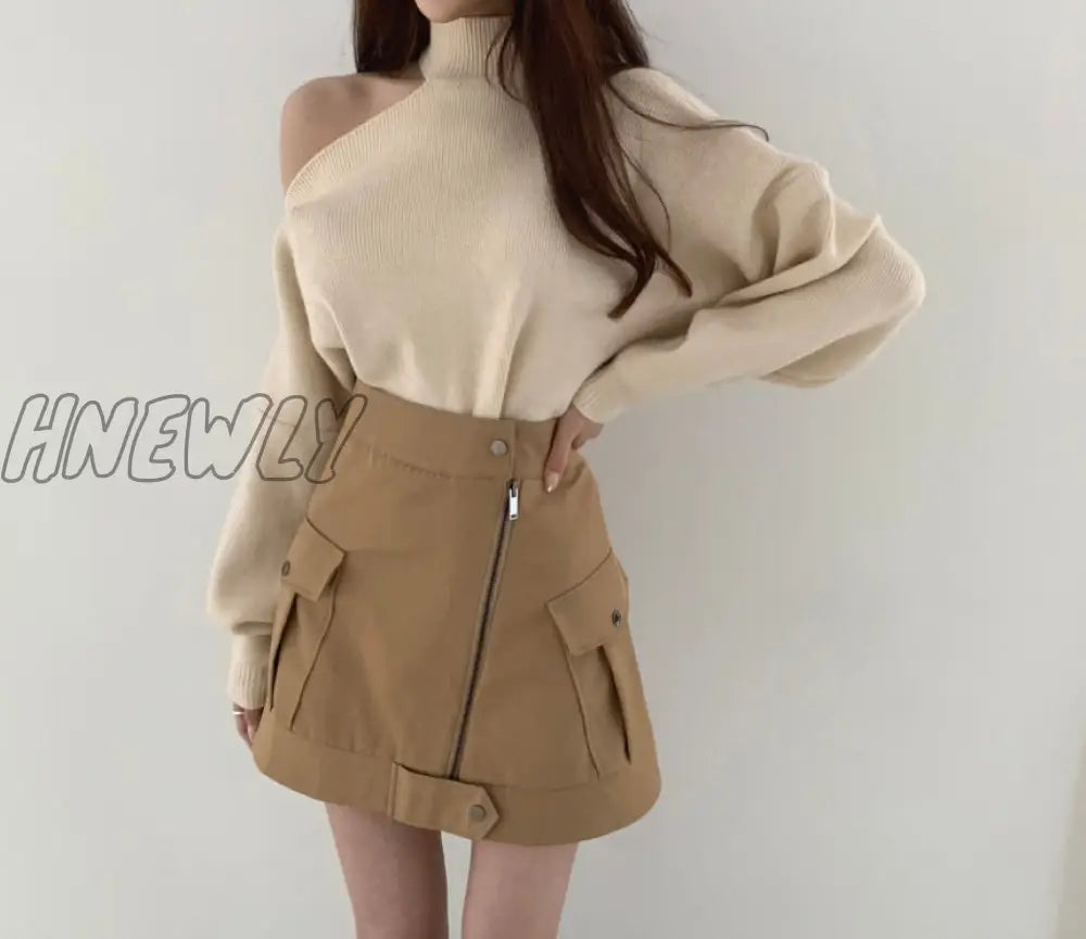 Hnewly Korean Chic Temperament Elegant Design Thickening Sweater Sexy Hollow Open Shoulder