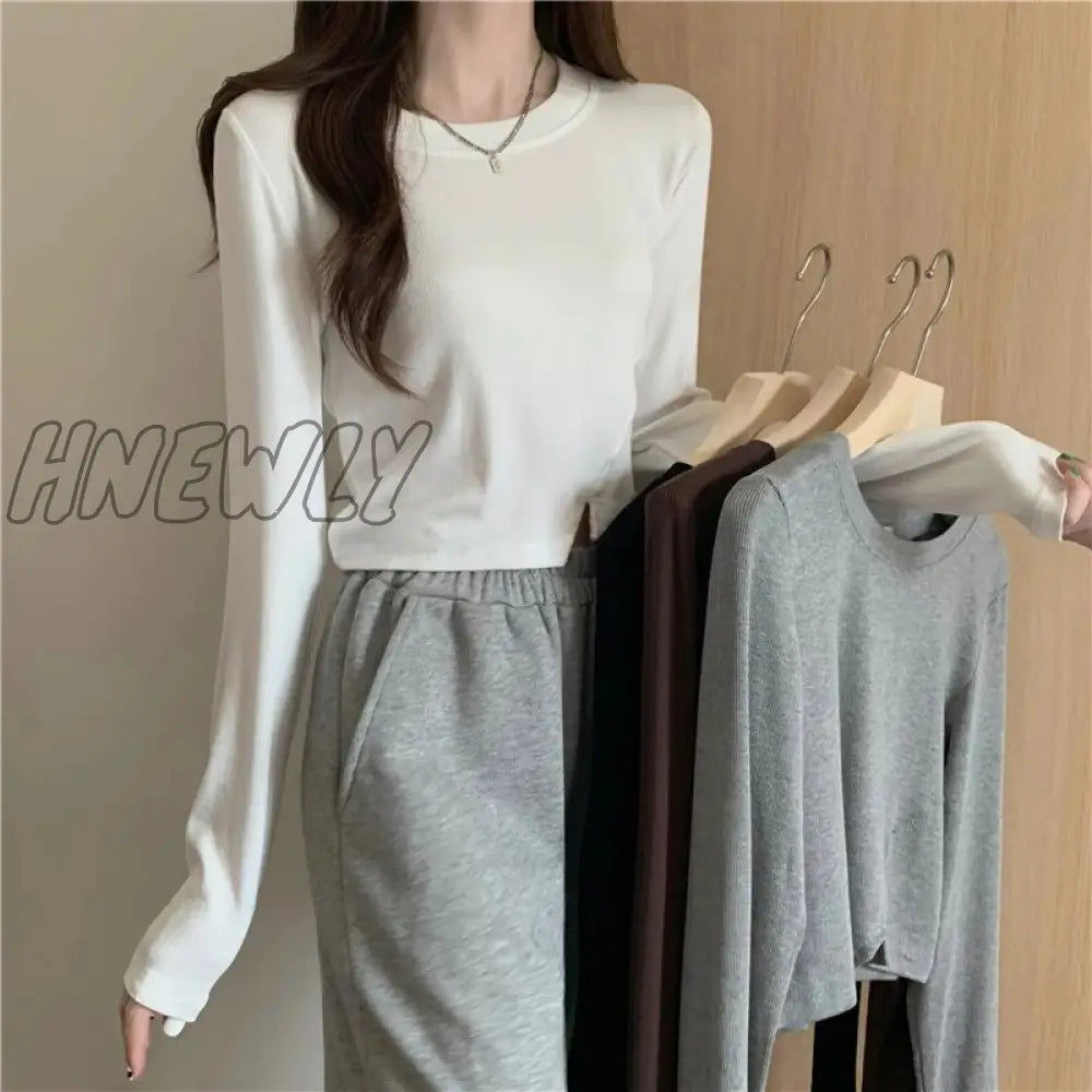 Hnewly New Spring Fashion Y2K T-Shirt Woman Vintage Long Sleeve Tee Shirt Femme Basic Solid Crop