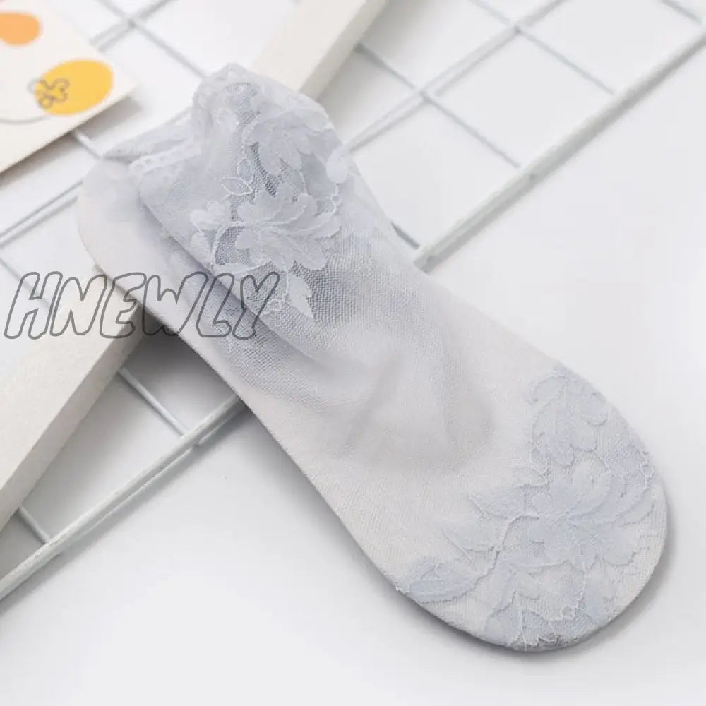 Hnewly New Women Leaves Lace Invisible Socks Thin Ladies Boat Hollow Non - Slip Shallow Grey / One