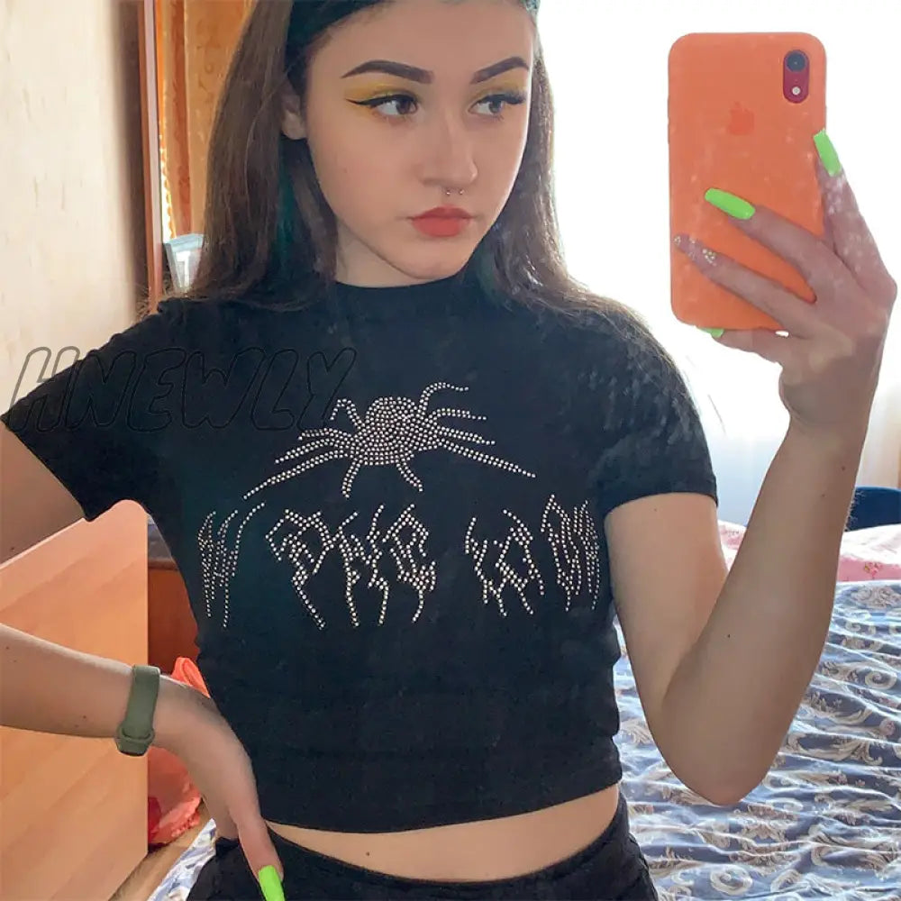 Hnewly Punk Vintage Rhinestone Spider Goth Graphic T Shirt Women Y2K Style Crop Top O-Neck Tshirt