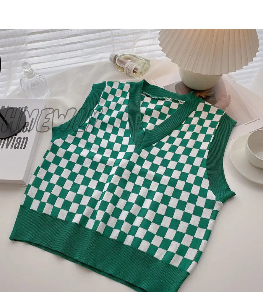 Hnewly Winter Plaid Sweater Vest Women Autumn/Winter Retro Loose - Fitting Pullover Sleeveless