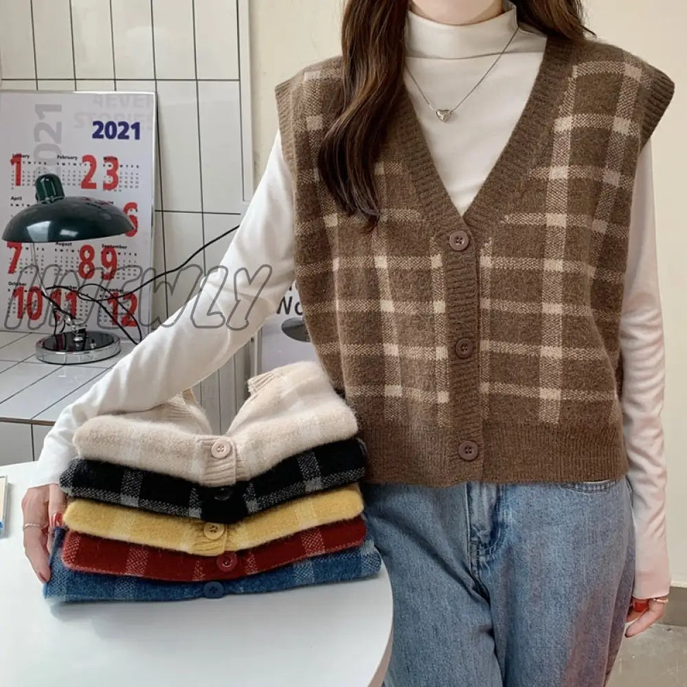 Hnewly Winter Plaid Sweater Vest Women Autumn/Winter Retro Loose - Fitting Pullover Sleeveless