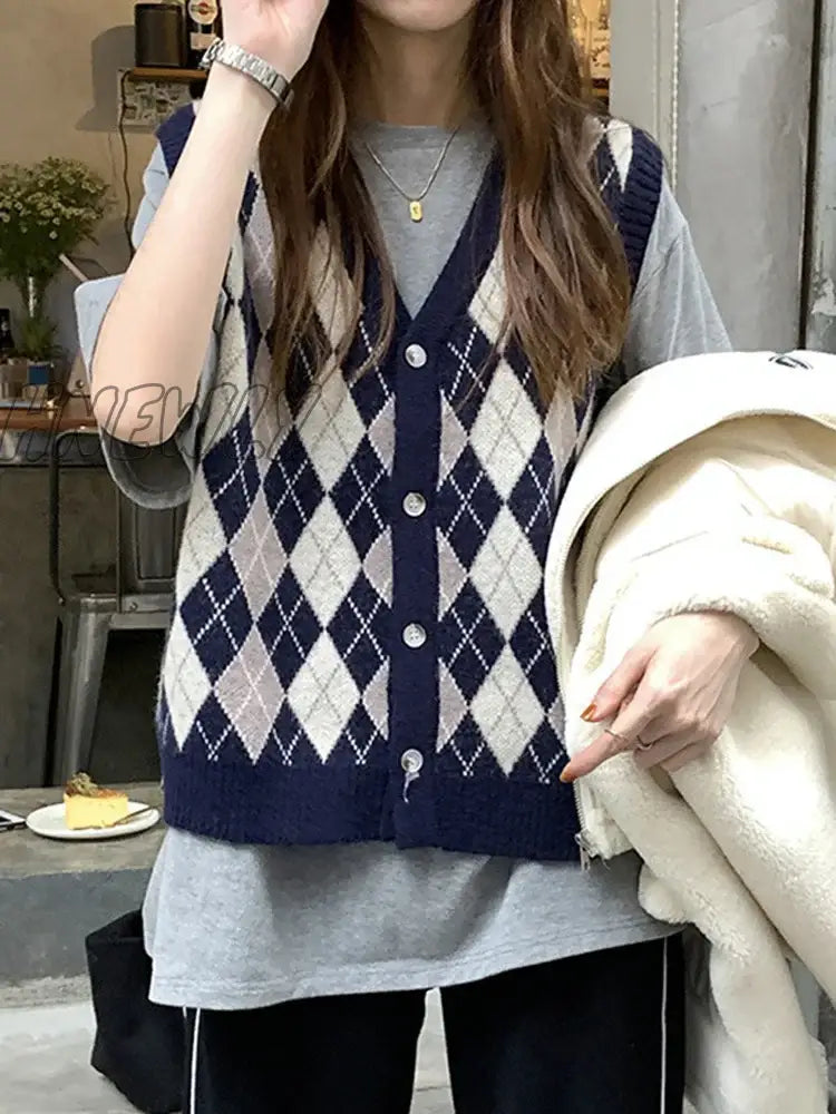 Hnewly Women Sweater Vest Autumn V-Neck Tops Sleeveless Knitted Loose Korean Vests Argyle Sweaters